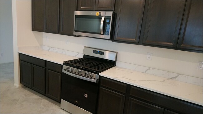 Foto del edificio - 5658 Autumn Cliffs Way