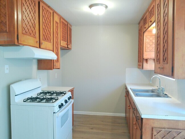 Foto del edificio - 742 Purdue Rd