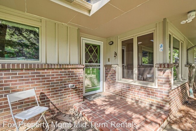 Building Photo - 3 br, 2 bath House - 1107 Fourmile Canyon Dr