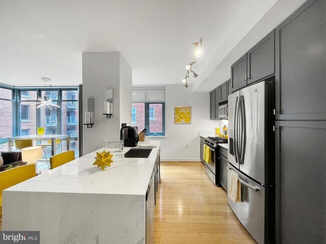 Foto del edificio - 1117 10th St NW