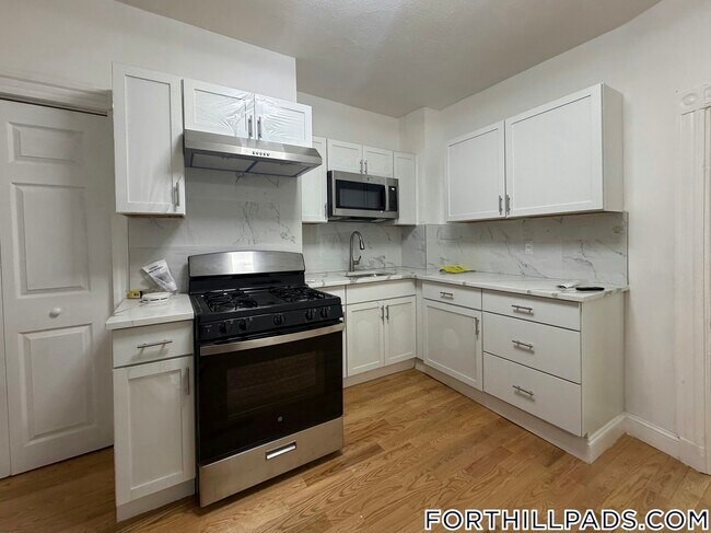 Foto del edificio - 200 Highland St