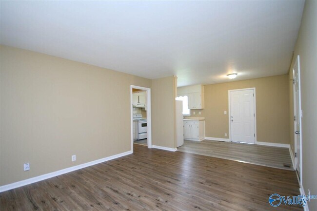 Foto del edificio - 4736 Bluehaven Dr NW