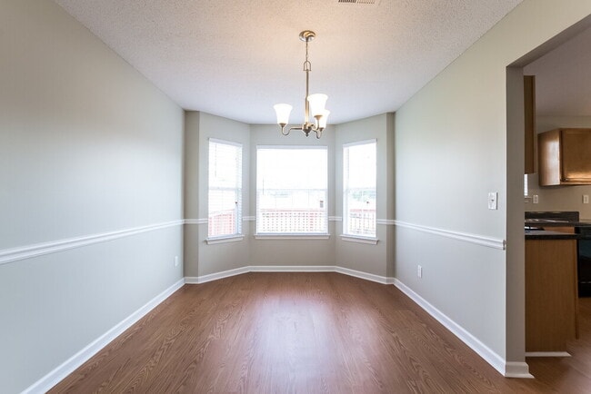 Building Photo - 153 Bellington Dr