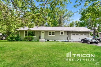 Building Photo - 408 Riverview Dr