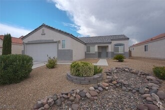 Building Photo - 5917 Gentle Creek Ln