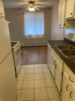 Photo du bâtiment - 12841-12865 65 St NW