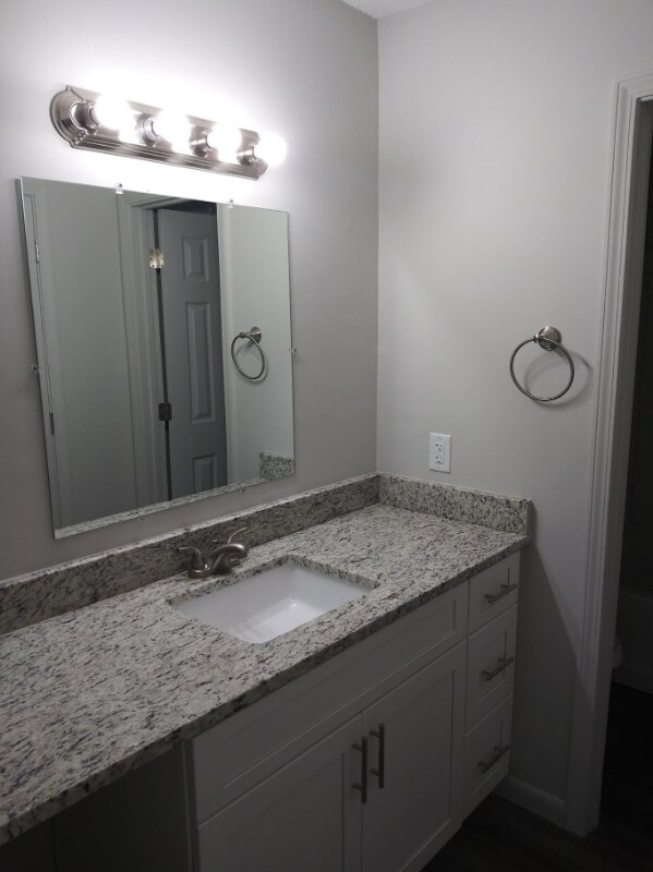 Foto del edificio - 4929 Galveston Dr