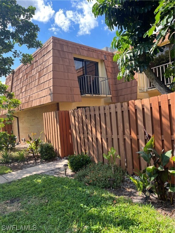 Foto principal - 1717 Park Meadows Dr