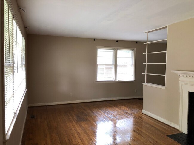 Foto del edificio - 507 Dogwood St