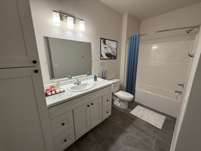 Building Photo - Northern Point Apartments