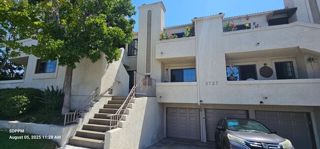 Foto del edificio - HILLCREST - SAN DIEGO - Nice 2 Bedroom / 2...