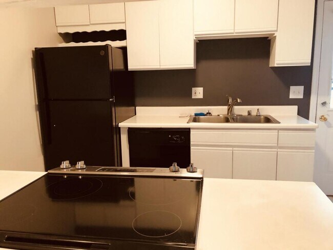 Foto del edificio - 4348 Beechgrove