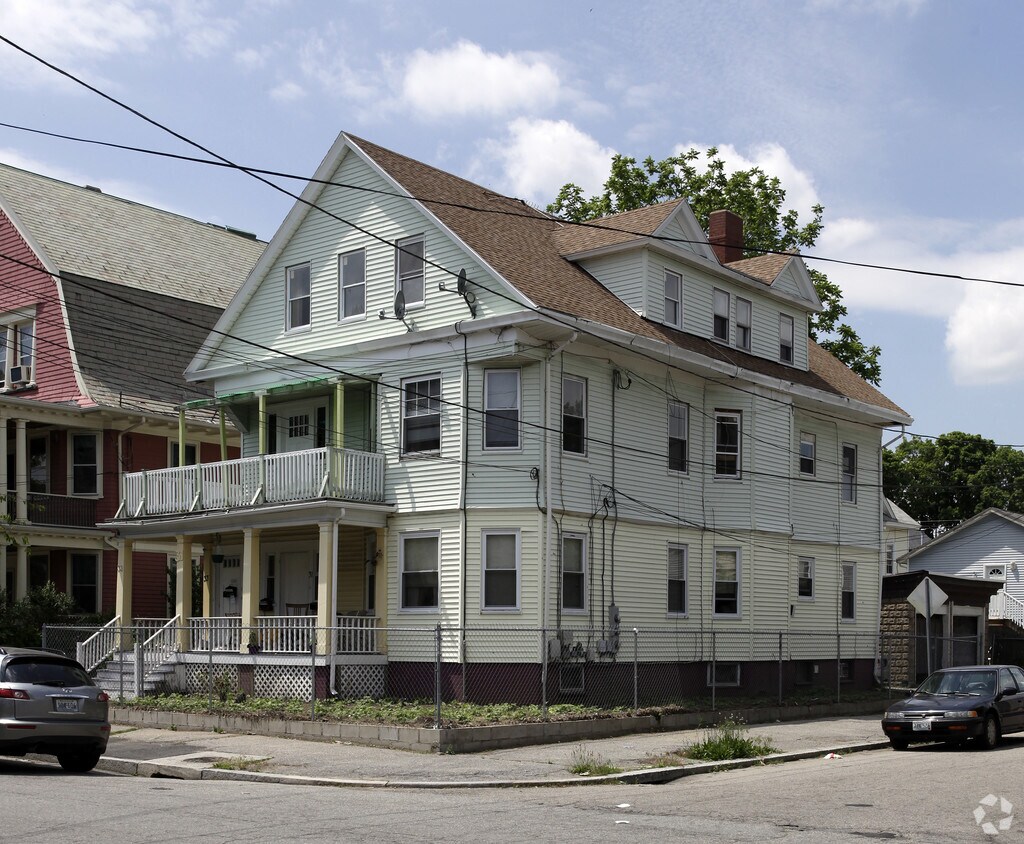 Primary Photo - 31-33 Lenox Ave