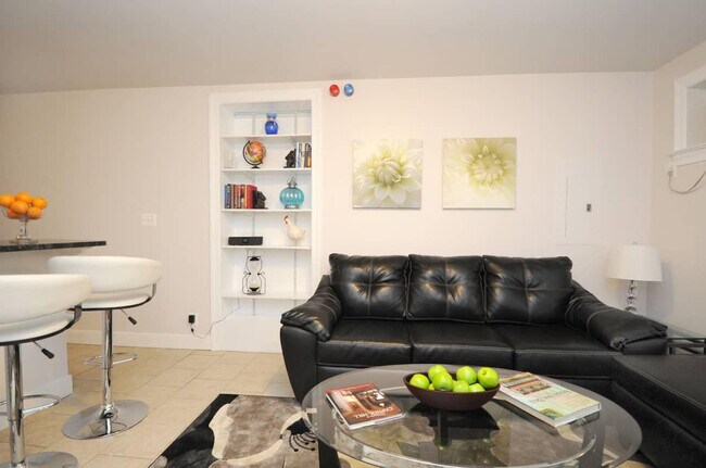 Foto del edificio - 724 East Capitol St NE