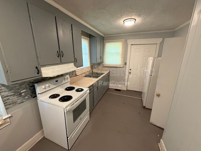 Foto del edificio - 905 Pender St