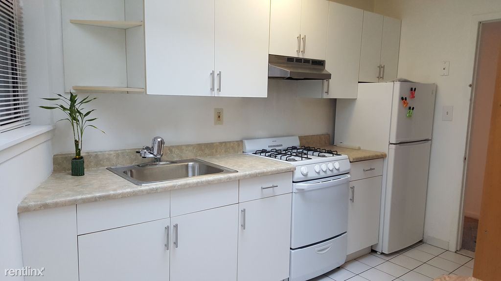 Primary Photo - 1428 26th Ave