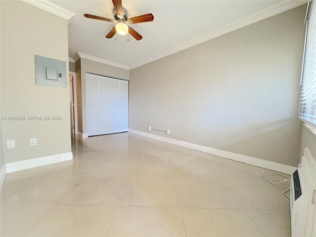 Foto del edificio - 2901 Middle River Dr