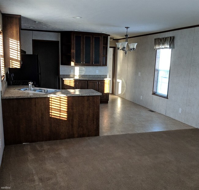 Building Photo - 30 St Michaels Dr