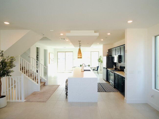 Foto del edificio - 4 Bedroom Single Family Home in Las Vegas