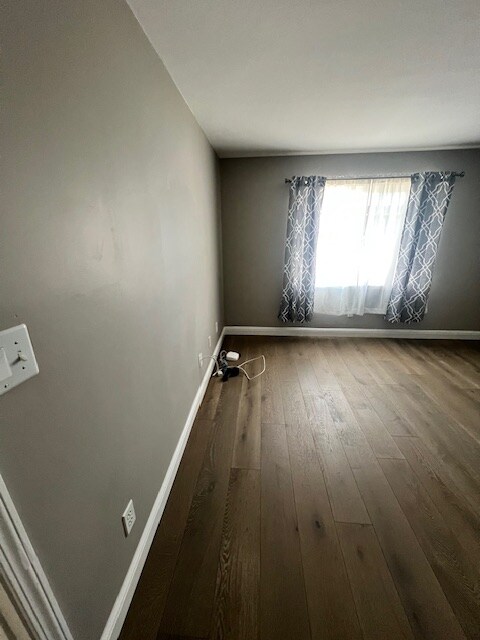 Foto principal - 8 Crestline Ave