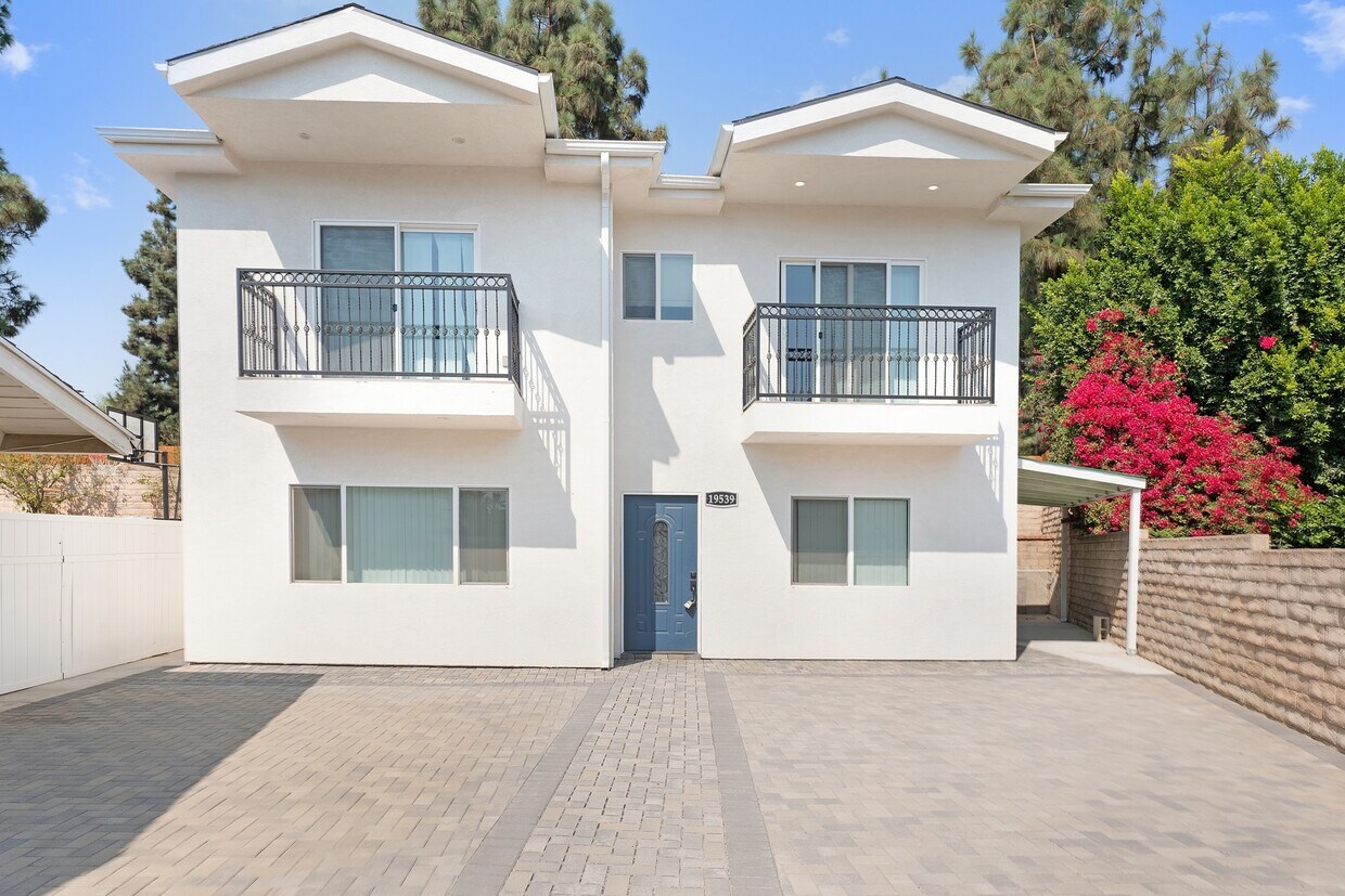 19539 Tuba St, Northridge, CA 91324 House Rental in Northridge, CA