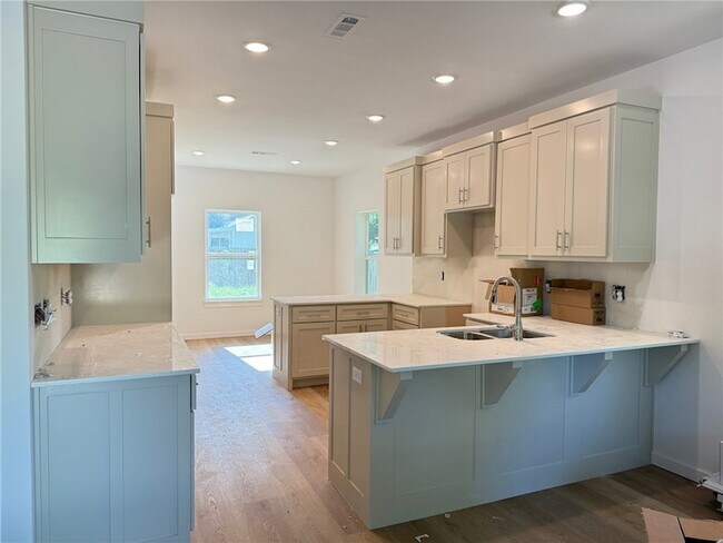 Foto del edificio - 832 Dockery Ln