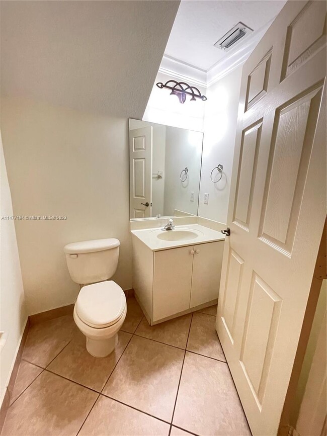 Foto del edificio - 12779 SW 50th St
