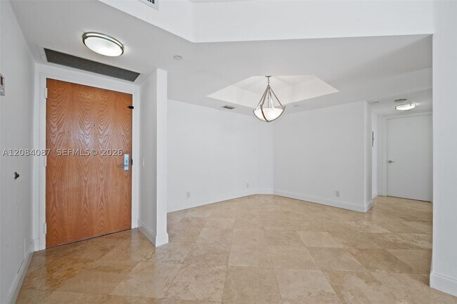 Foto del edificio - 3610 Yacht Club Dr