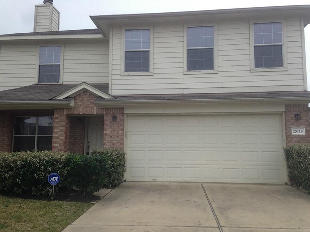 Foto principal - 25119 Clover Ranch Dr