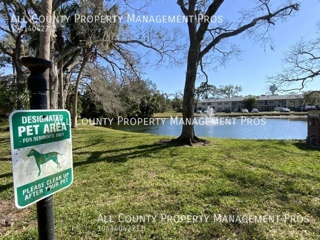 Building Photo - Beautiful, Hidden, and Quiet Pet Friendly ...