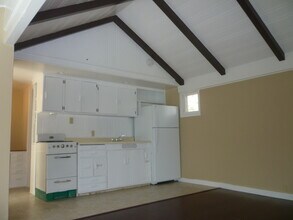 Building Photo - 1151 Arcadian Ave