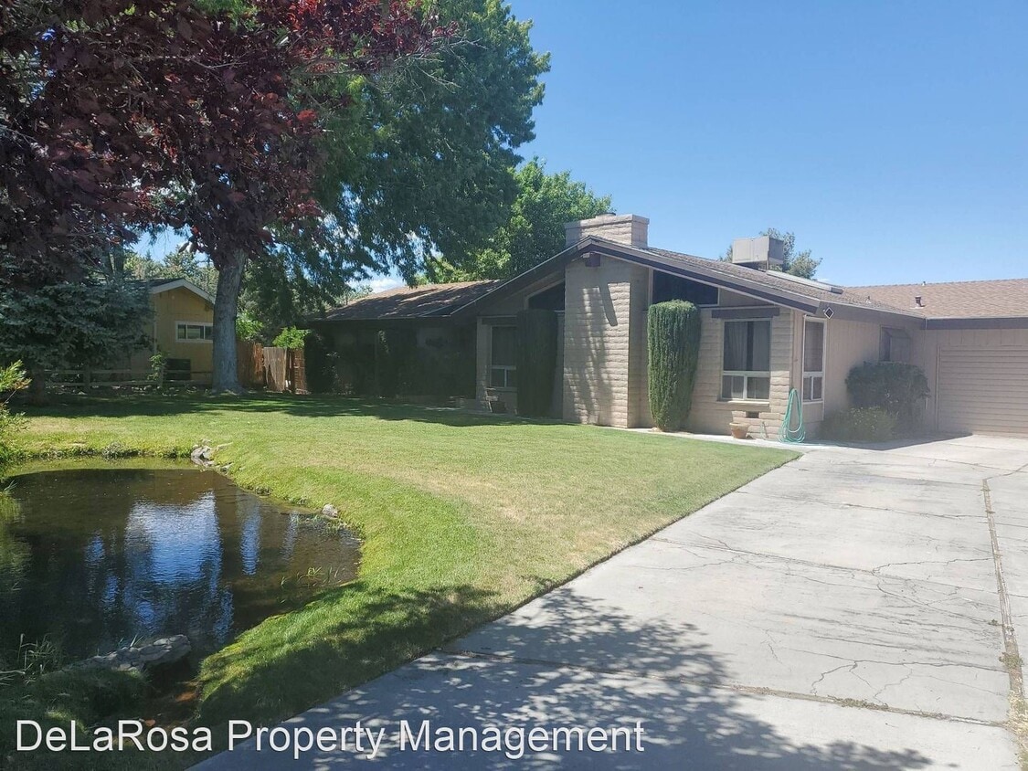 3 br, 2.5 bath House 35 Aurora Circle House Rental in CA