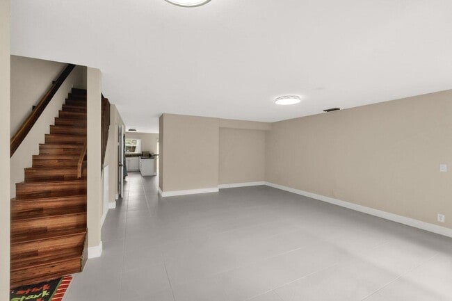 Building Photo - 4295 Coral Springs Dr