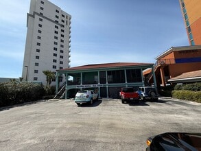 Building Photo - 731 Pensacola Beach Blvd