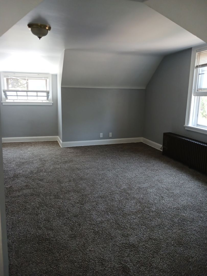 322 E Midlothian Blvd Youngstown, OH 44507 – photo 3