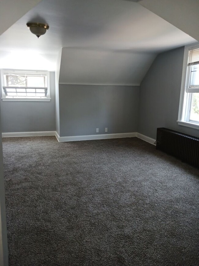 Foto del edificio - 322 E Midlothian Blvd