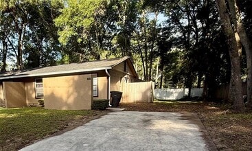 Building Photo - 2710 NE 23rd Ave