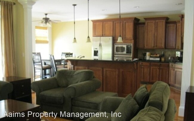 Foto del edificio - 4 br, 3.5 bath House - 3006 Hampton Ridge