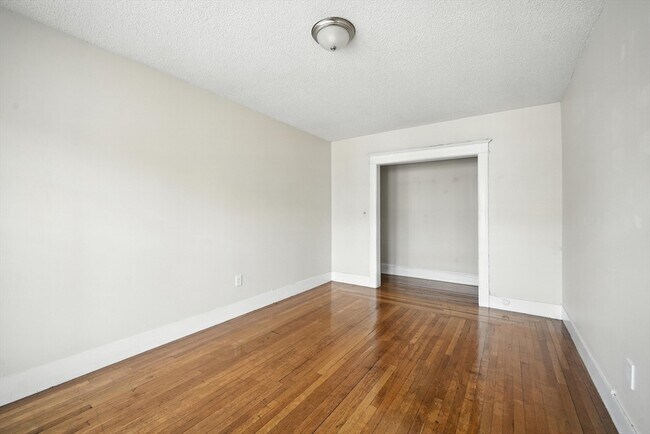 Foto del edificio - 91 Sumner Ave