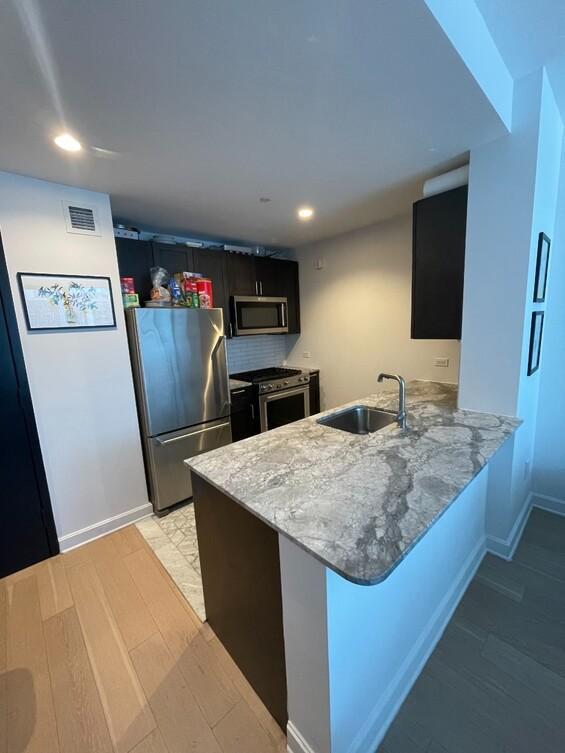 Building Photo - 2 bedroom in NEW YORK NY 10023