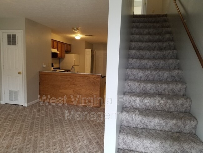 Foto del edificio - 3751 Summerlee Rd