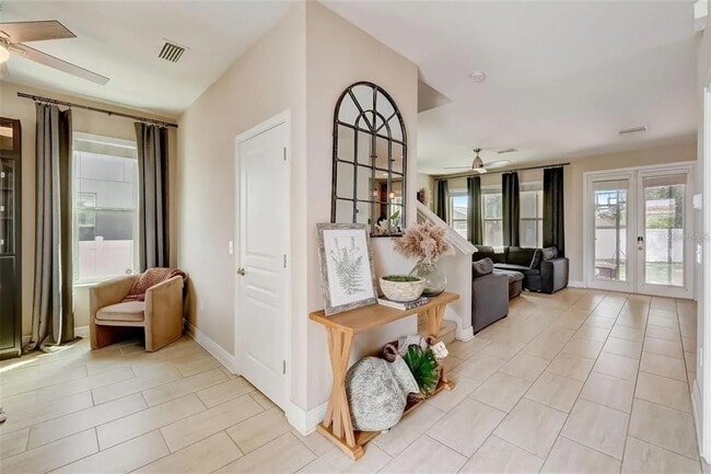 Building Photo - 2514 W Douglas St