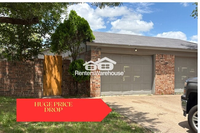 Building Photo - 10258 Maverick Dr