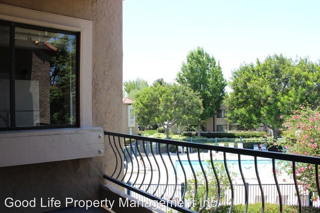 Foto del edificio - 2 br, 2 bath House - 11162 Kelowna Rd Unit 48