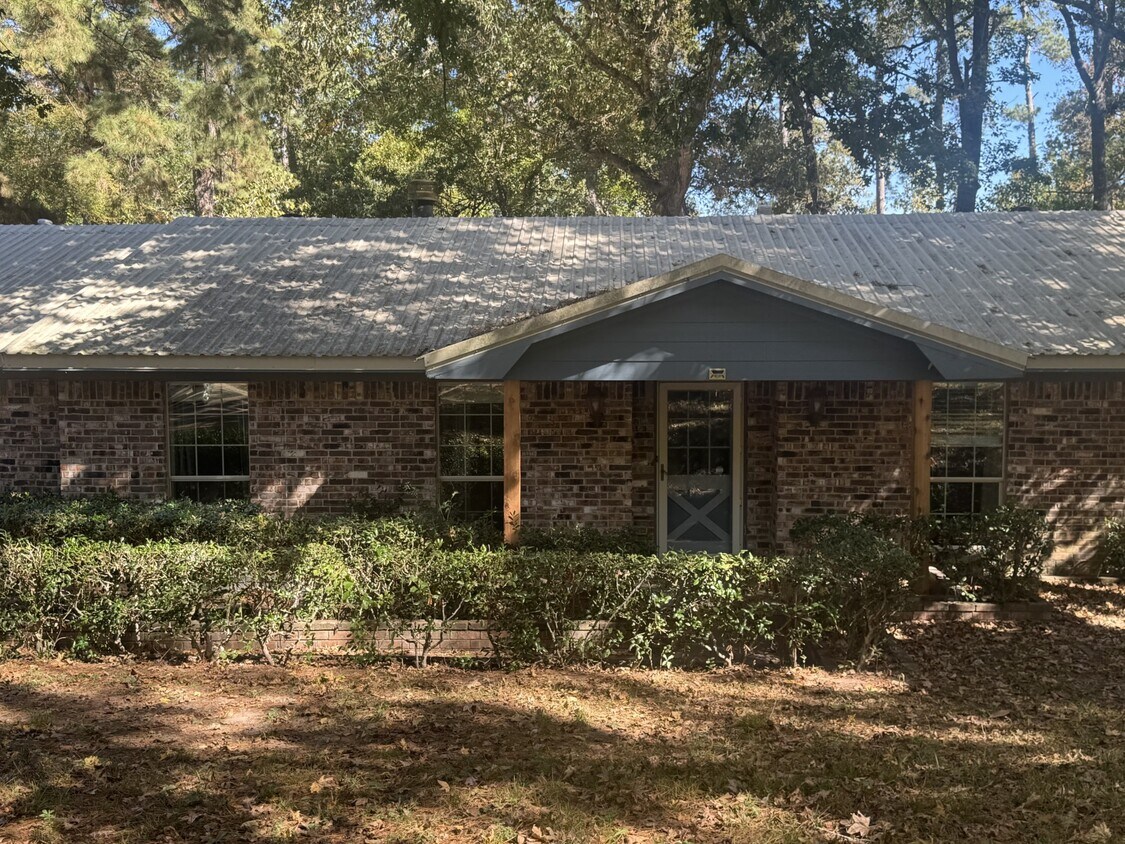 Primary Photo - 2962 Mockingbird Ln