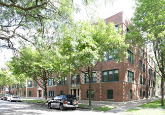 360 At The U Exterior - 933-943 E 54th Pl