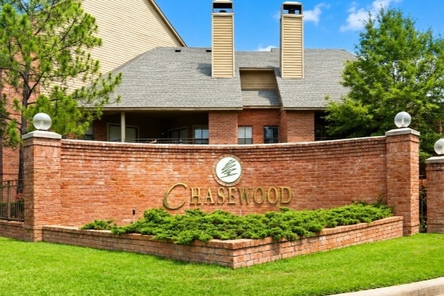 Entrance - Chasewood Apartments