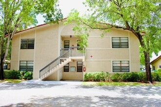 Building Photo - 10851 NW 45th St