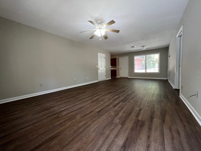 Foto del edificio - 212 Henderson St