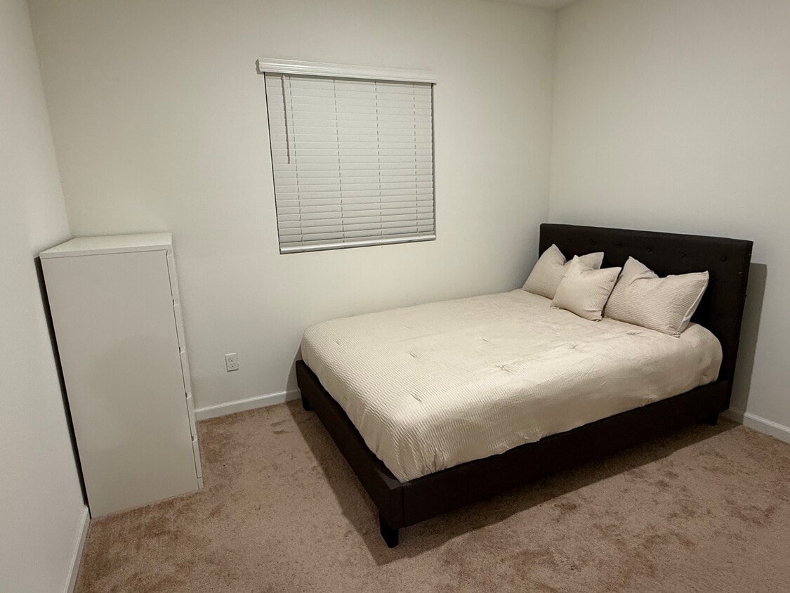 Foto principal - 8073 Bossa Nova Way